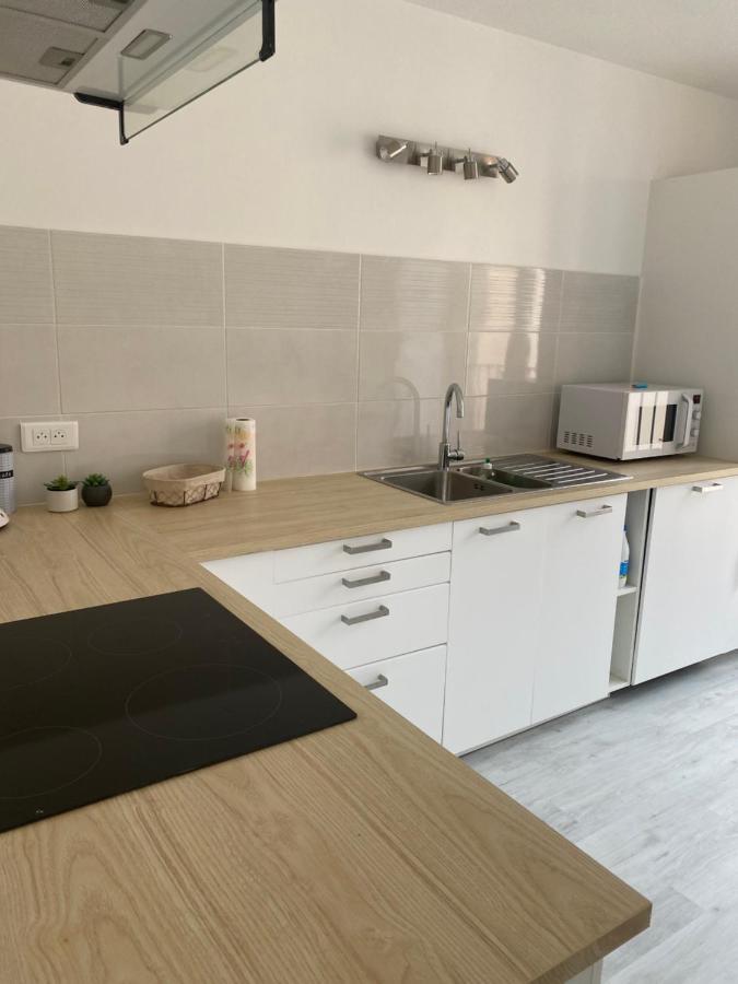 Superbe Appartement Climatise Avec Parking Prive Port Vendres Exterior photo